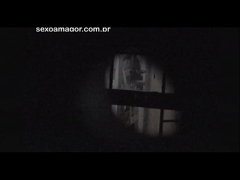 ❤️ Sarışın, içi boş tuğlaların arkasına gizlenmiş bir mahalle röntgencisi tarafından gizlice videoya alınır ❤❌ Sikiş videosu pornoda tr.tubsexer-porn.ru ️❤